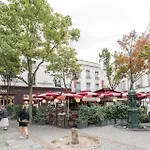 Paris Passy Spacieux 2 Chambres Balcon