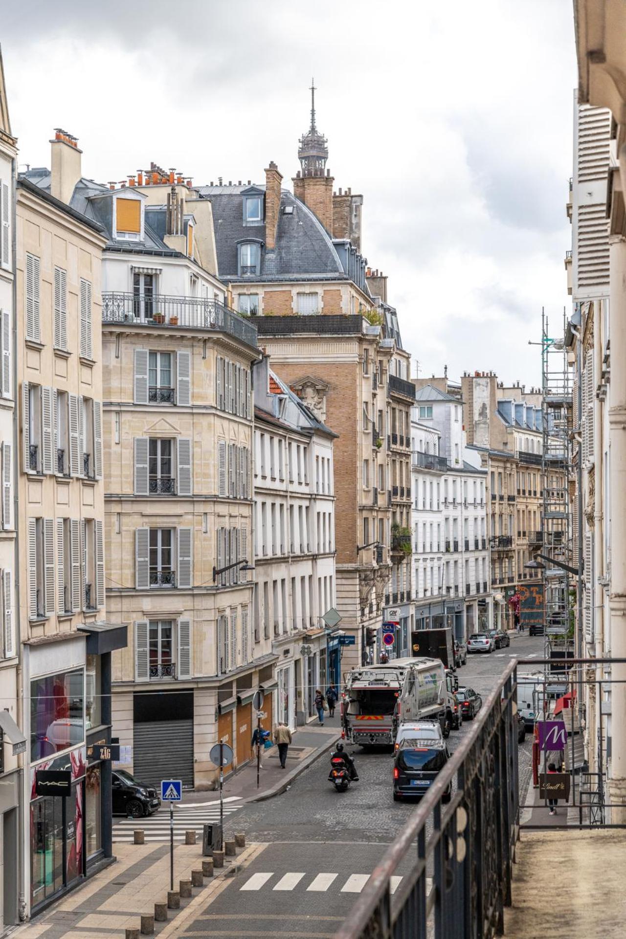 Apartment Passy Spacieux 2 Balcon Paris